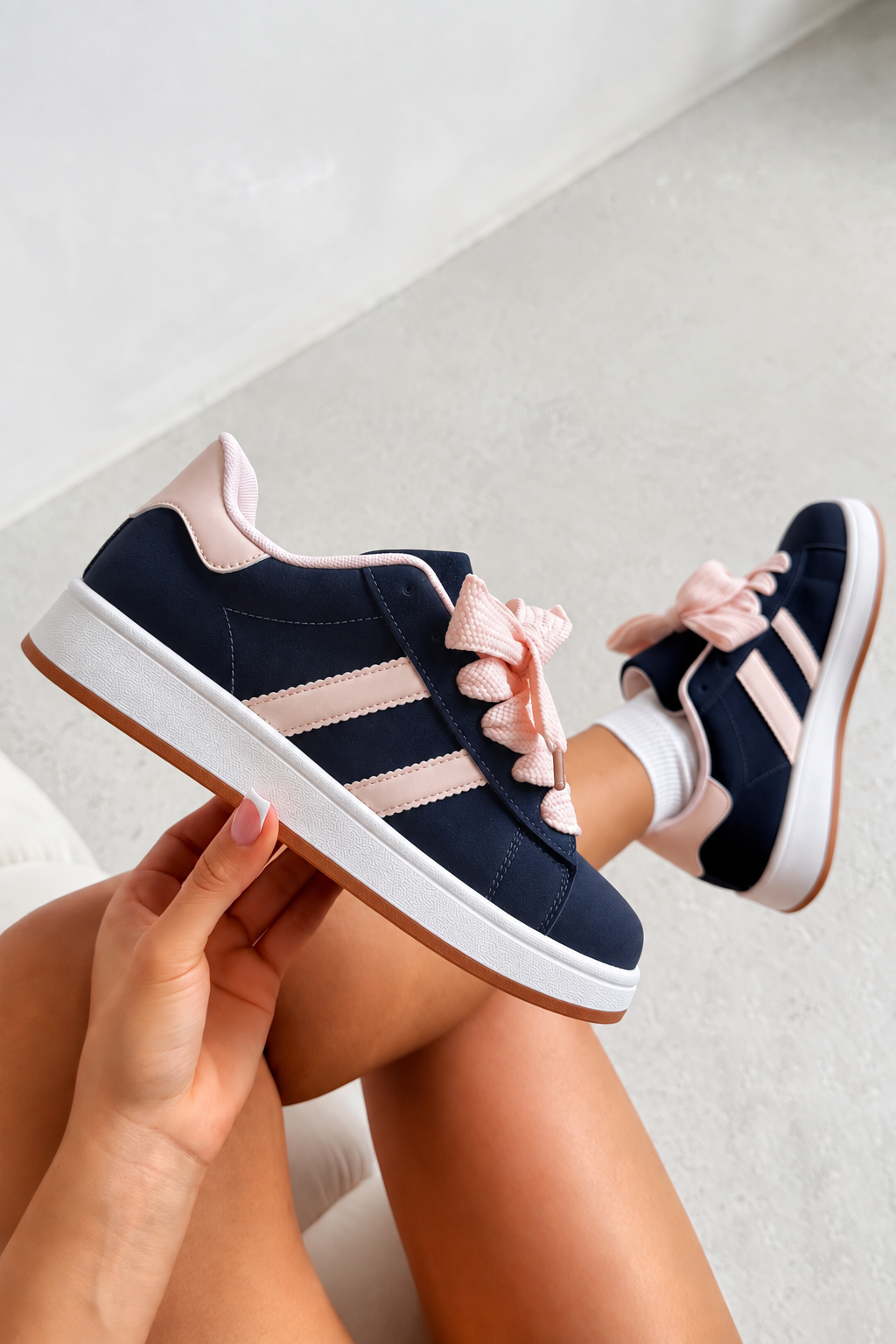 Classic Stripe Trainers Navy