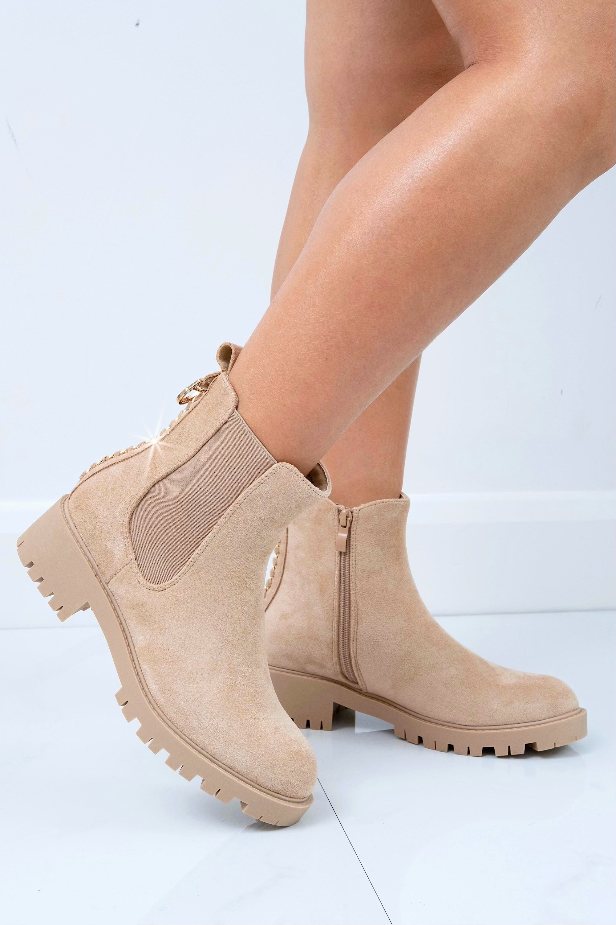 Sparkly Chainstorm Boots Nude