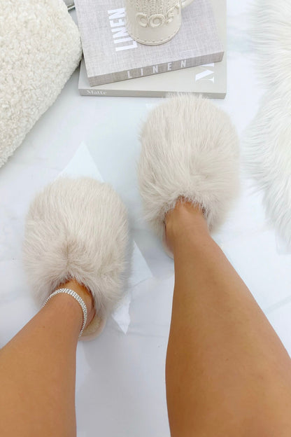 Ultimate Cosy Fluffy Slippers Cream, showcasing faux Fur