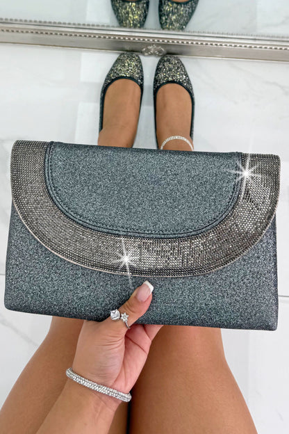 Glitter Luxe Metallic Crystal Envelope Clutch Bag Grey perfect for evening styling with a glamorous metallic shimmer finish.