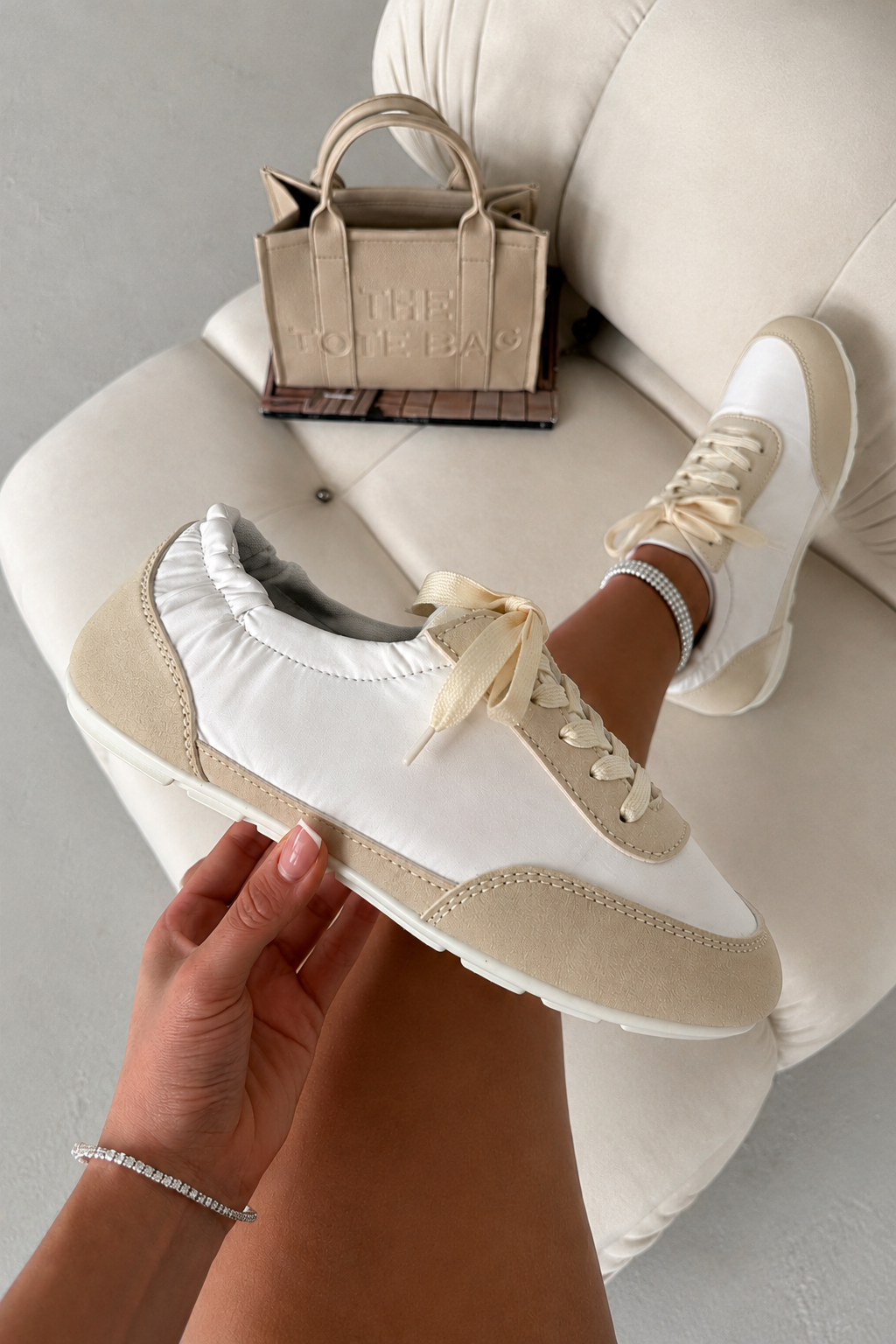 Comfort Ballet Runner Trainers Nude
