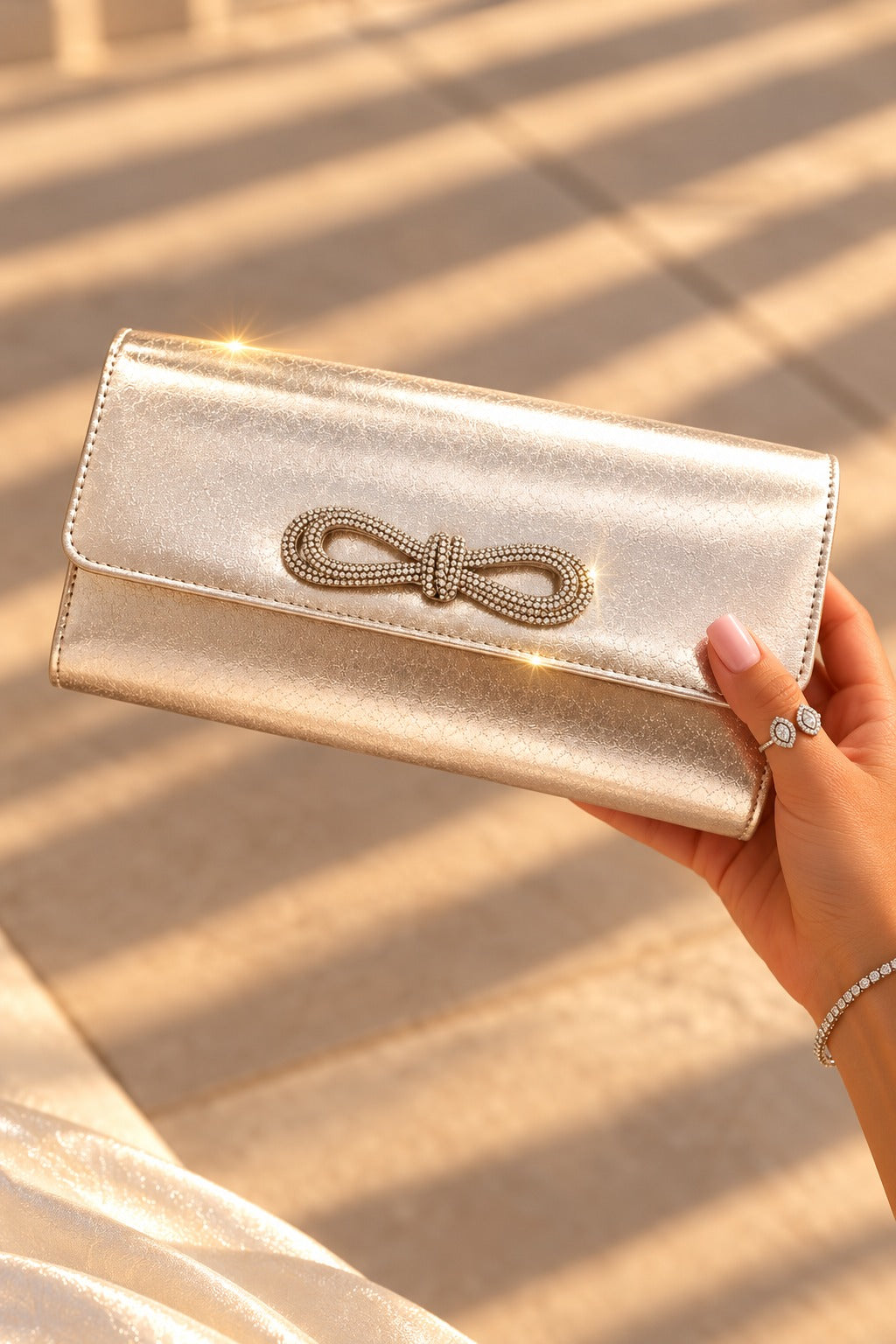 Crystal Sassy Bow Bag Silver