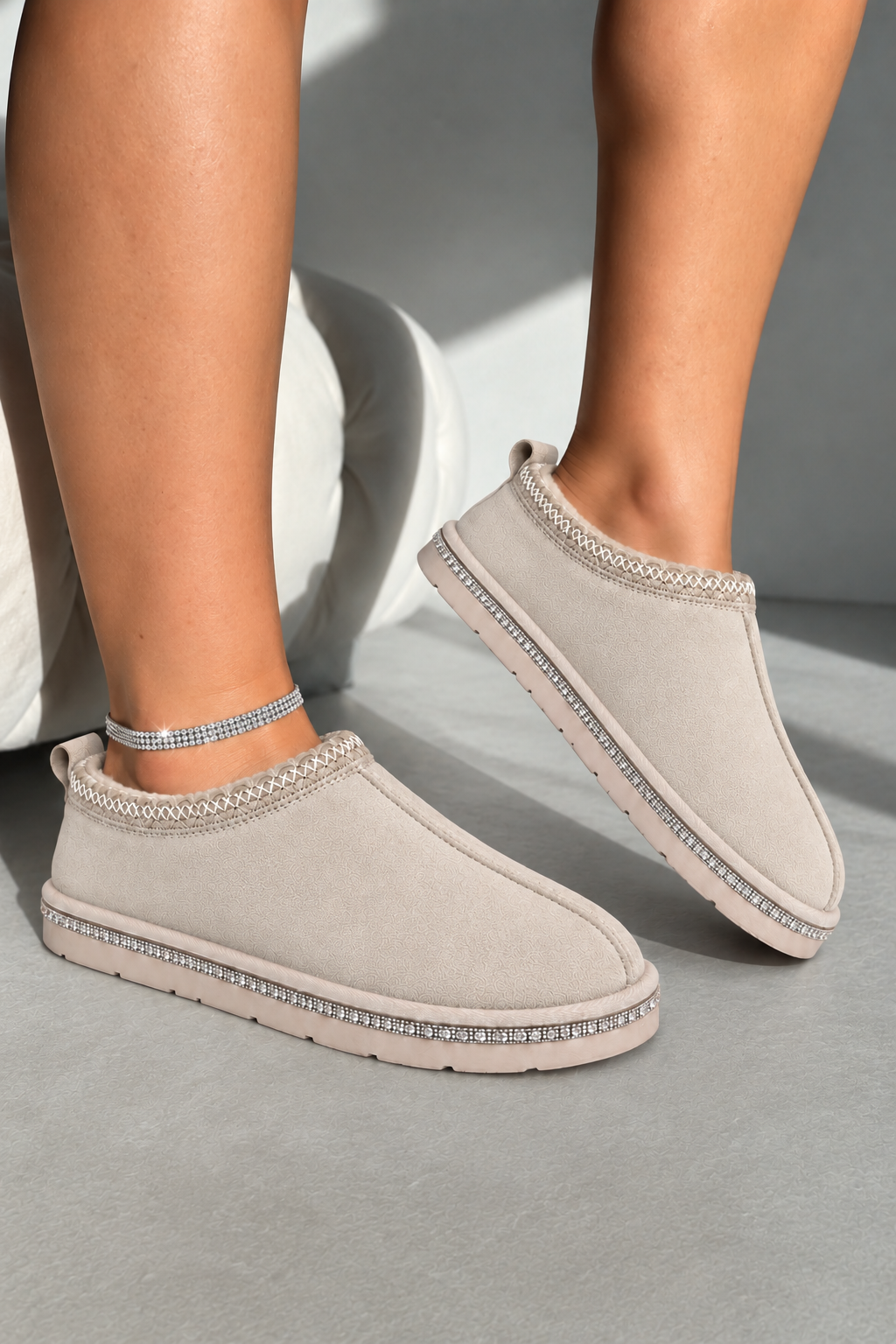 Crystal Tazgirl Faux Fur Lined Mule Clog Slippers Nude
