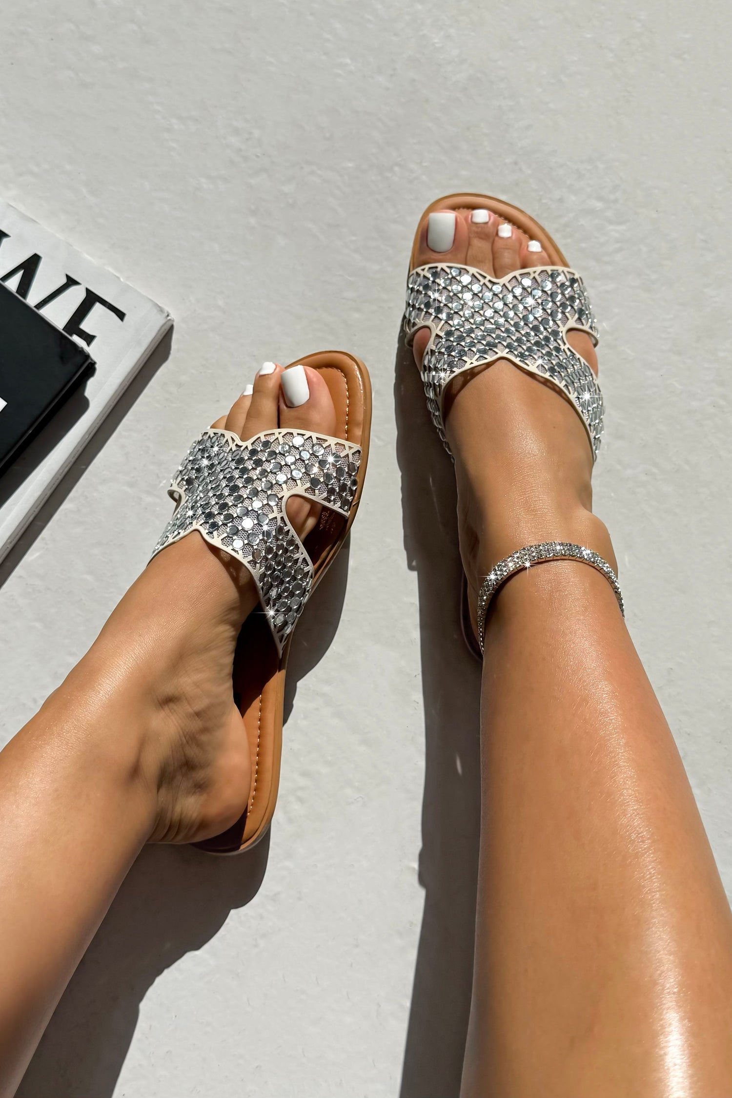 Crystal Luxe Link Sliders Nude