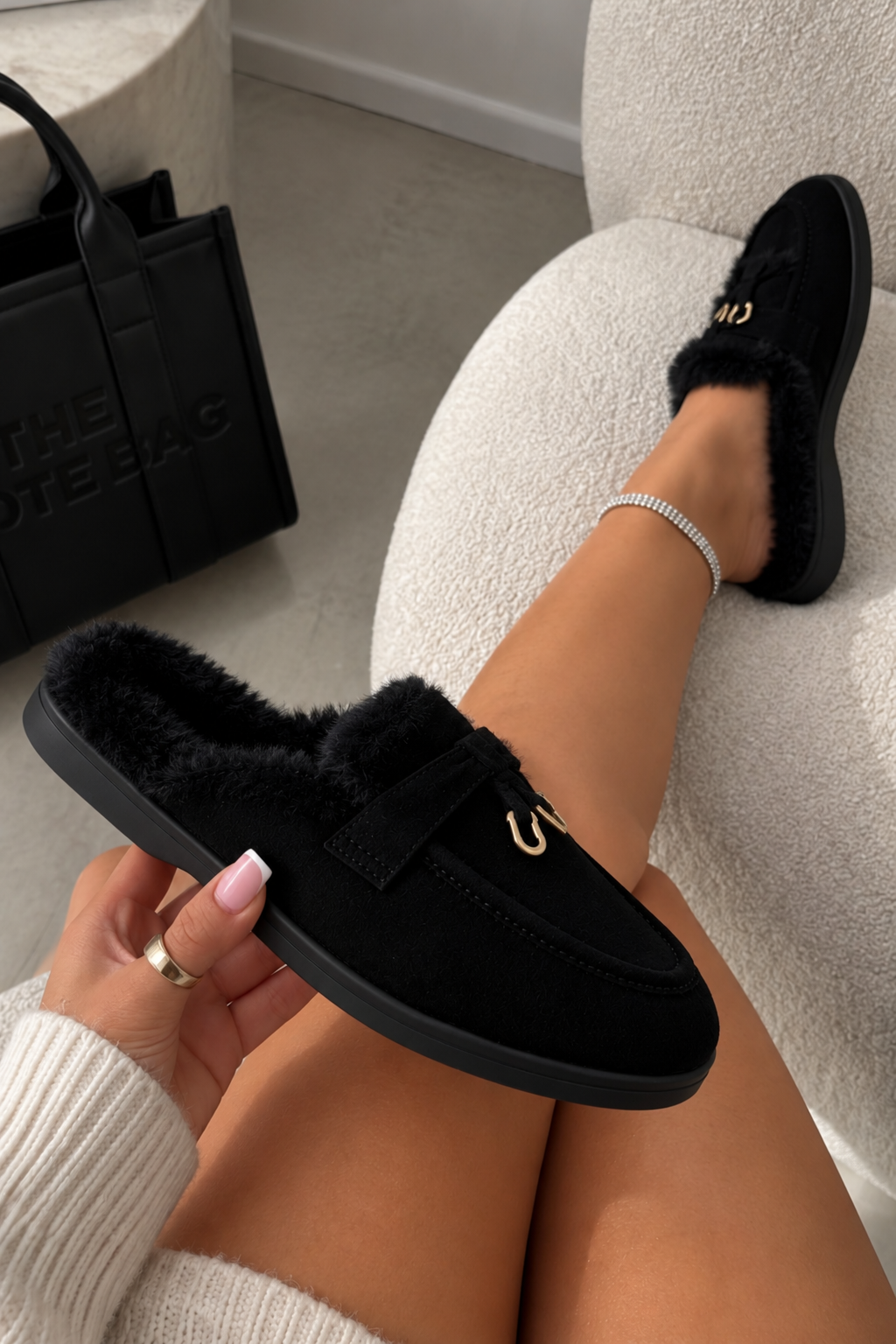 Velvet Crush Loafers Black