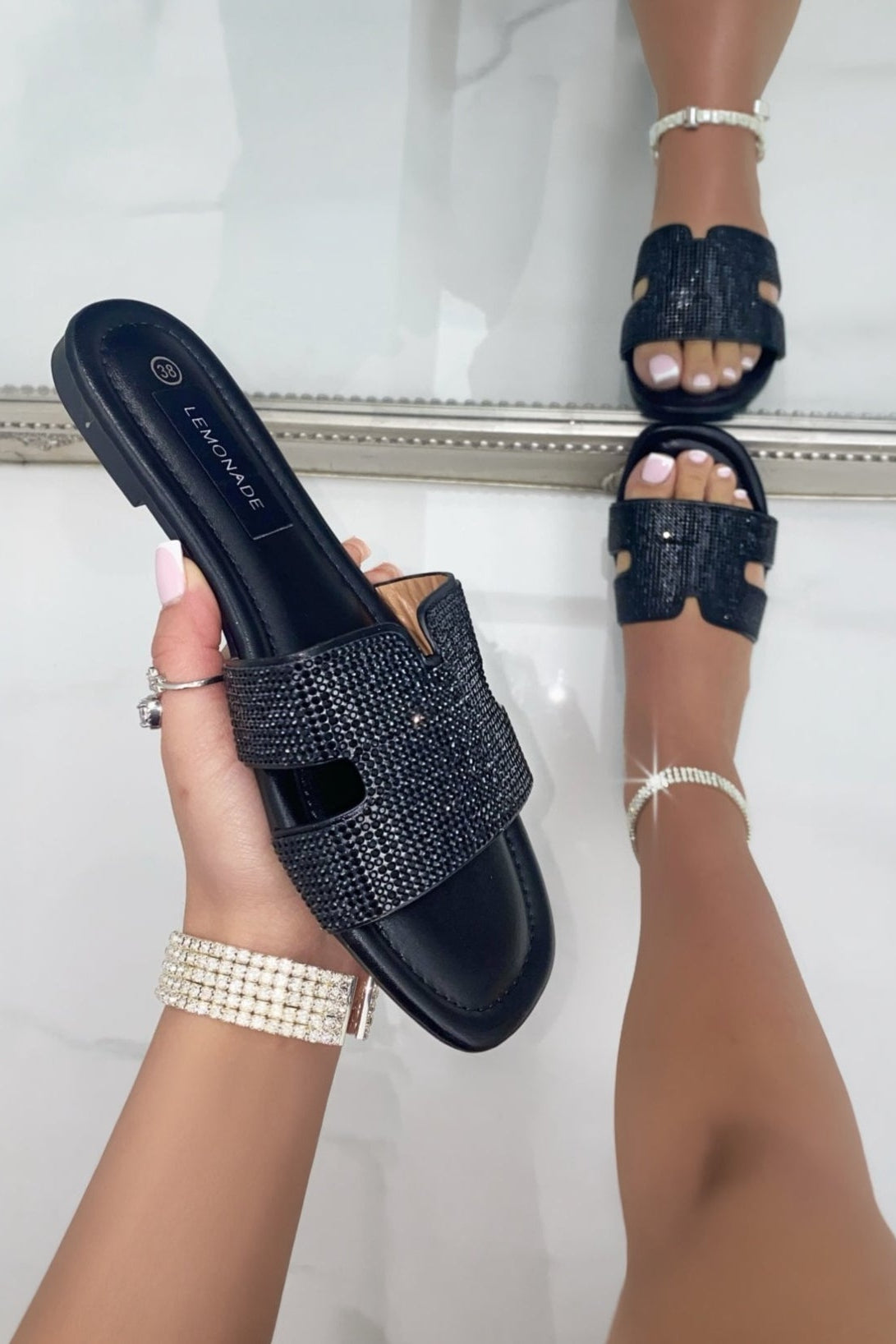 Crystal Lush Halo Sliders Black