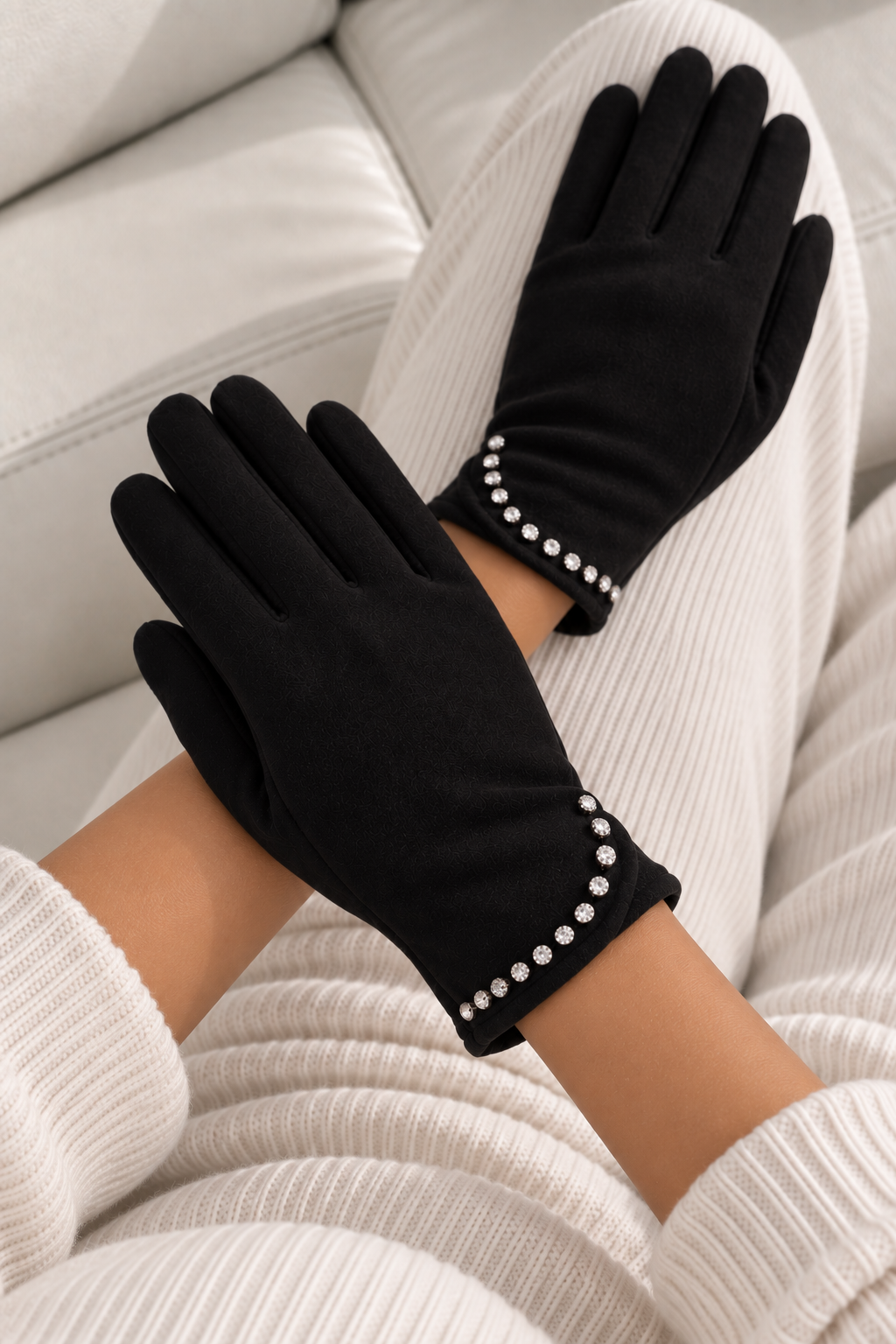 Noelle Crystal Flora Gloves Black