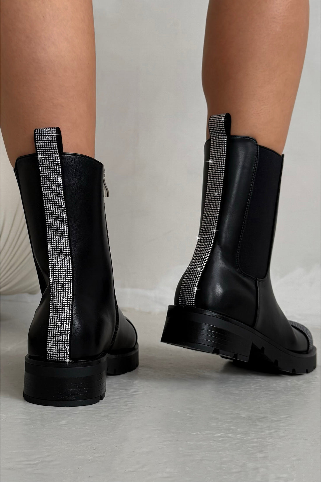 Crystal Eclipse Embellished Toe Chelsea Boots Black designed with crystal-Embellished Toe &amp; Heel