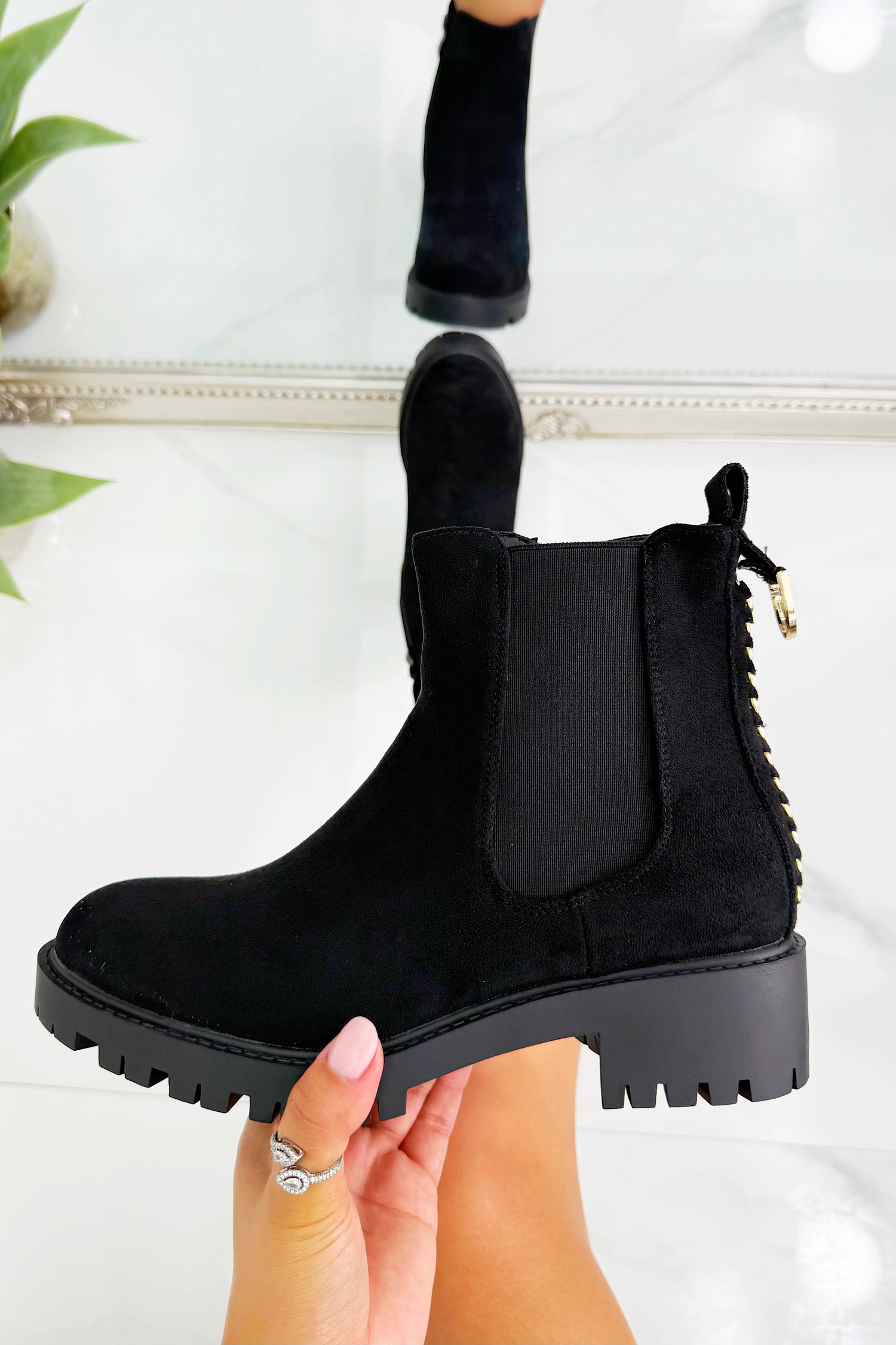 Sparkly Chainstorm Boots Black