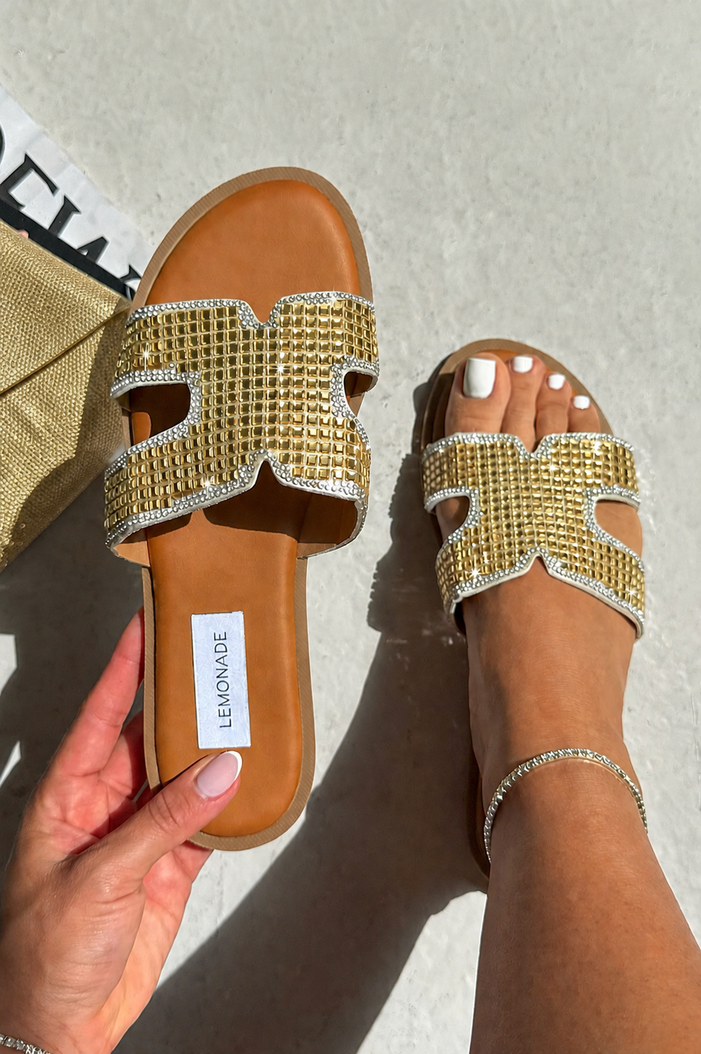 Sparkle Glow Halo Cut-Out Sliders Gold