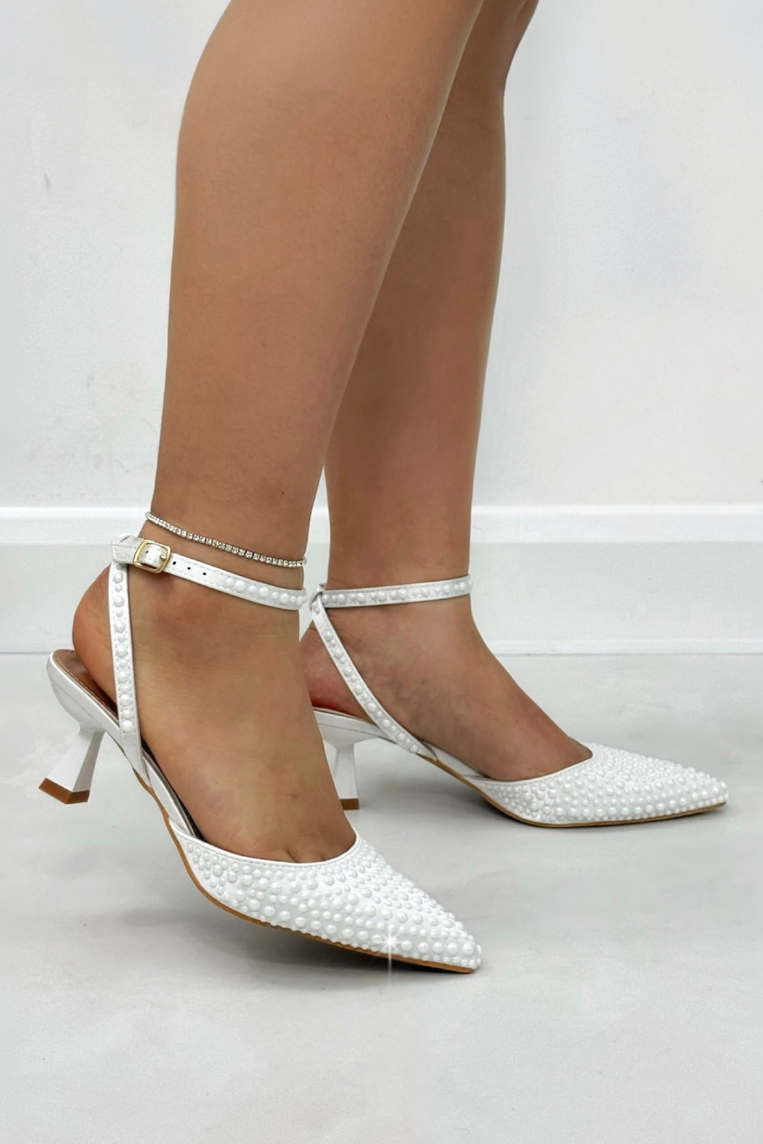 Crystal Darling Pearl Slingback Kitten Heels White