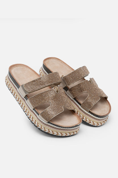Crystal Luxe Double Strap Sliders Rose Gold, with a closer look at the design details