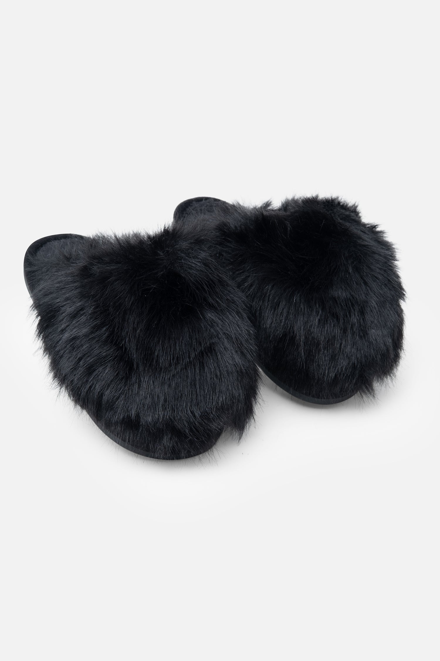 Ultimate Cosy Fluffy Slippers Black, featuring faux Fur
